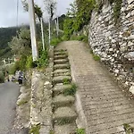 Oasi Di Pace A Recco Verzemma