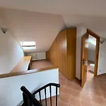 Gorgeous Brandnew Remodeled 2Story 5 Min From Sea!