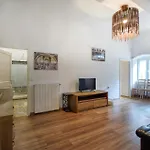 Amazing Home In Sori With Wifi