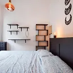 Amazing Home In Sori With Wifi