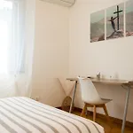 Villa Essenza - Rooms And Breakfast