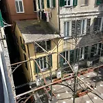 San Lorenzo Rollis Apartment