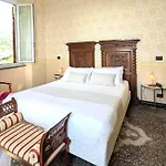 Villa Fieschi Boutique Hotel