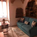 Casa Severina