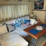 Yachtannablu