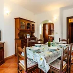 Apartment La Colombera - Dia142 By Interhome