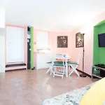 Nice Flat Private Patio Monterosso
