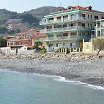 Riva Beach Apartment