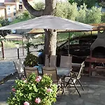 Appartamento Con Giardino Privato