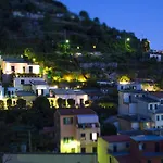 Cinqueterre Residence