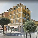 Living Loano Casa Vacanze