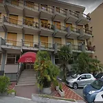Castelfranco Appartamenti A 100 Metri Dal Mare