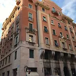 Le Case Della Ste - Hostel Grattacielo