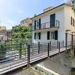Joivy Lovely Apt For 2, With Terrace And Lovely View