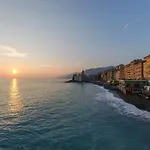 Joivy Charm 1 Bed Apt Overlooking Port Of Camogli