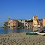 Casetta sulla Baia del Silenzio