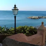 Perfect House