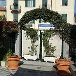 Nel Giardino Di Carla