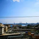 A Pochi Passi Da Genova Principe