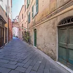 Finalborgo - Casa Nanetti 6 Posti In Centro