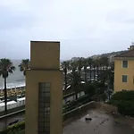 Una Finestra Sul Mare