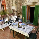 Casa Dioniso
