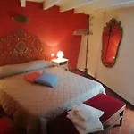 Borgo Di Codeglia - Guest House