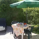 Maison De Marina B&B