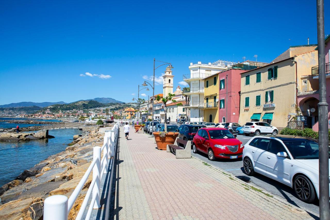 Daire La Casa Di Tina A 20 Metri Dal Mare