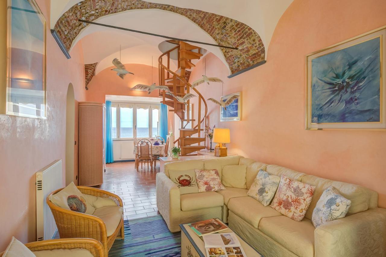 Apartment Il Bijou Di Rossella - Front - Happy *