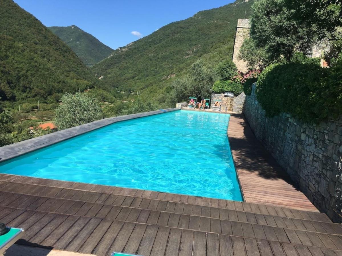 La Scala Within A Stunning 13th Century Setting Colletta