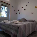 Noemi House