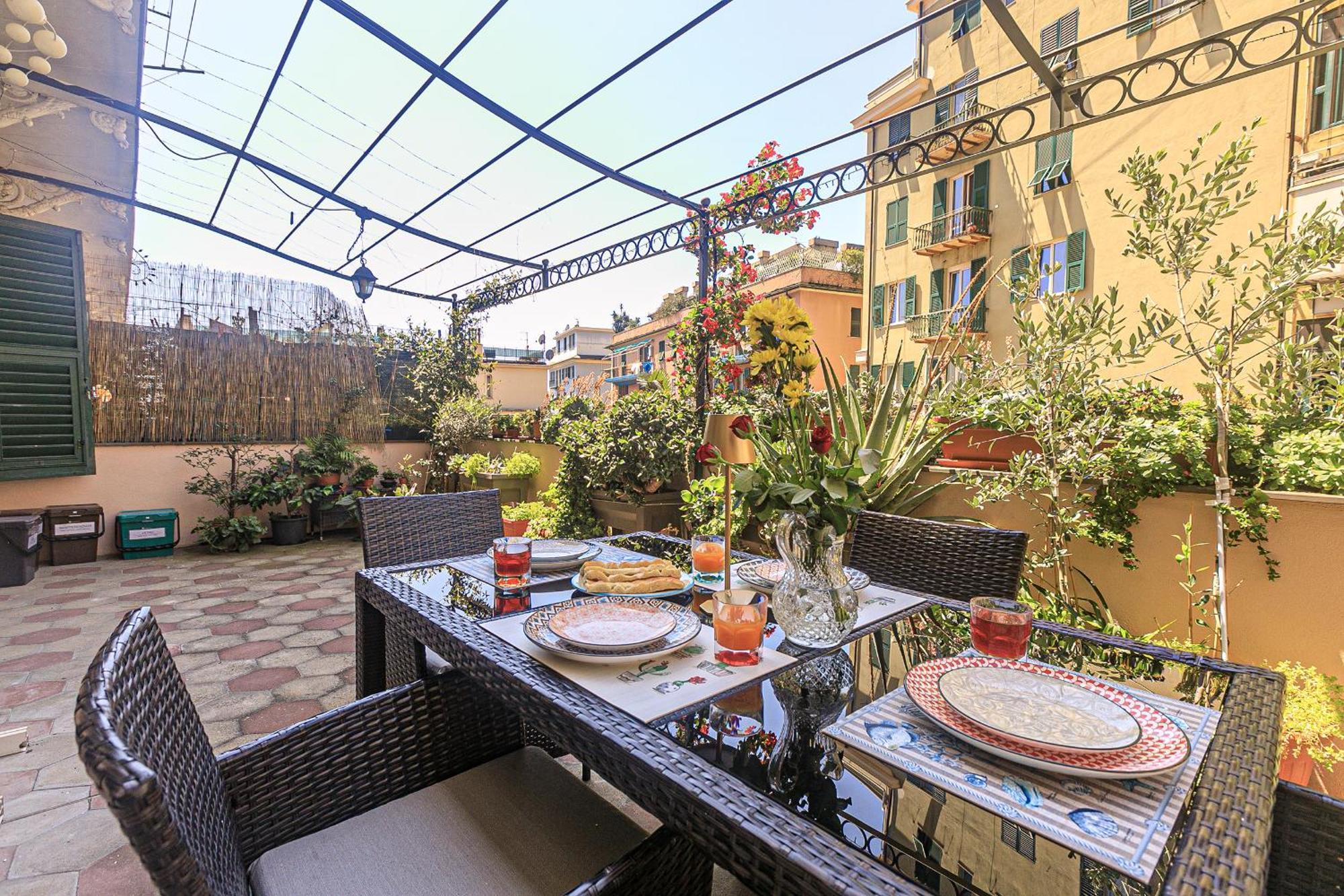 Sole, Terrazza, Centro Citta E Wi-fi Veloce! Appartement *