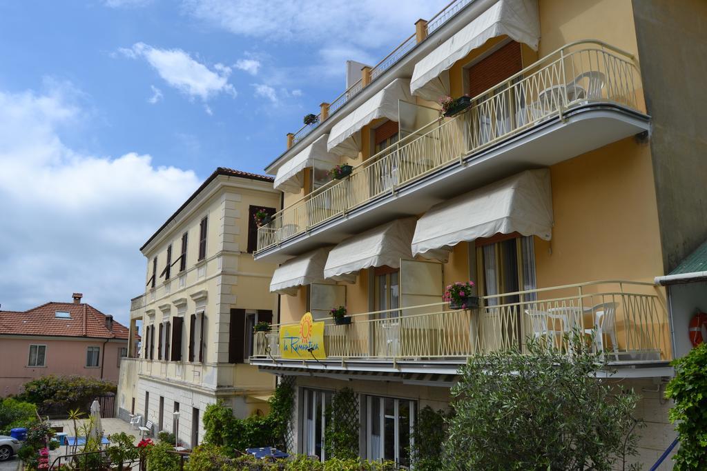 Hotell Eva La Romantica 2*