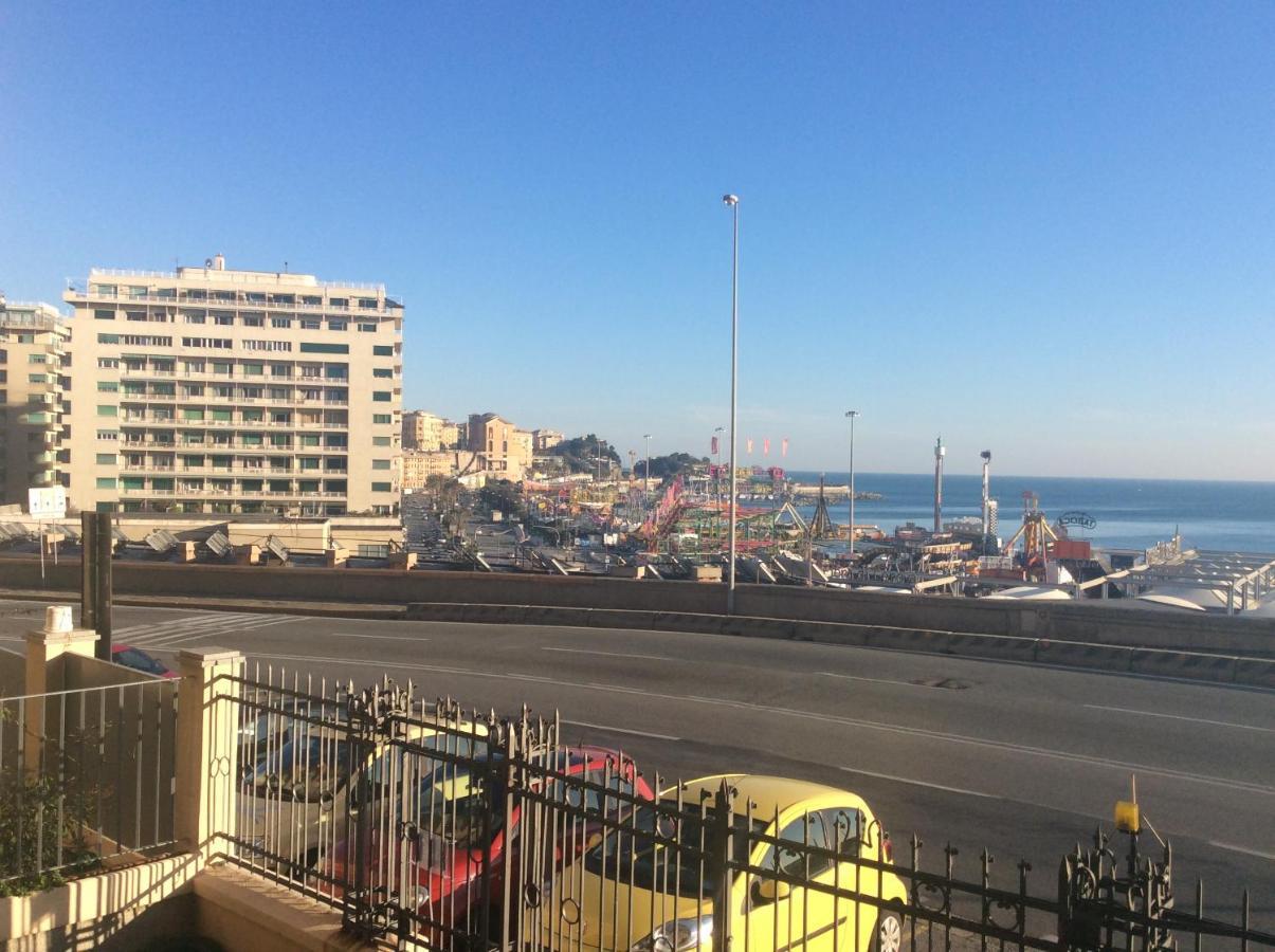 Bed & Breakfast Fiera Del Mare Genoa