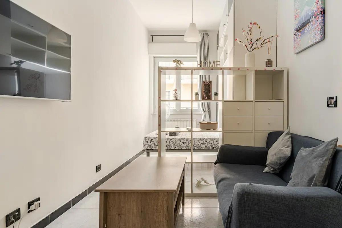 Sakura Apartment *