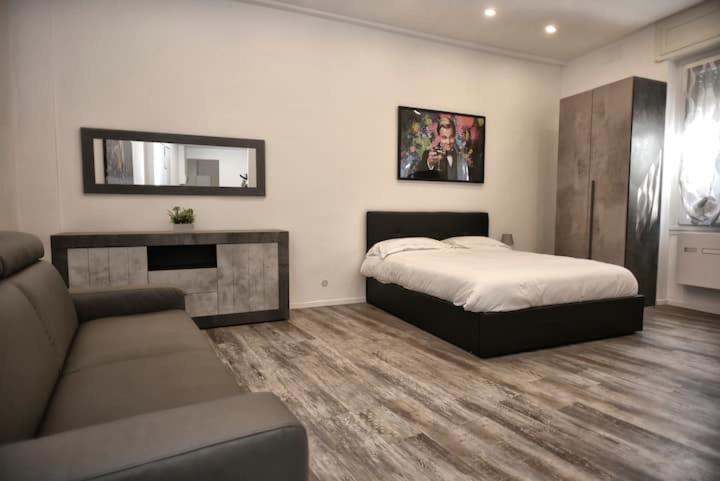 Smart House Apartment *