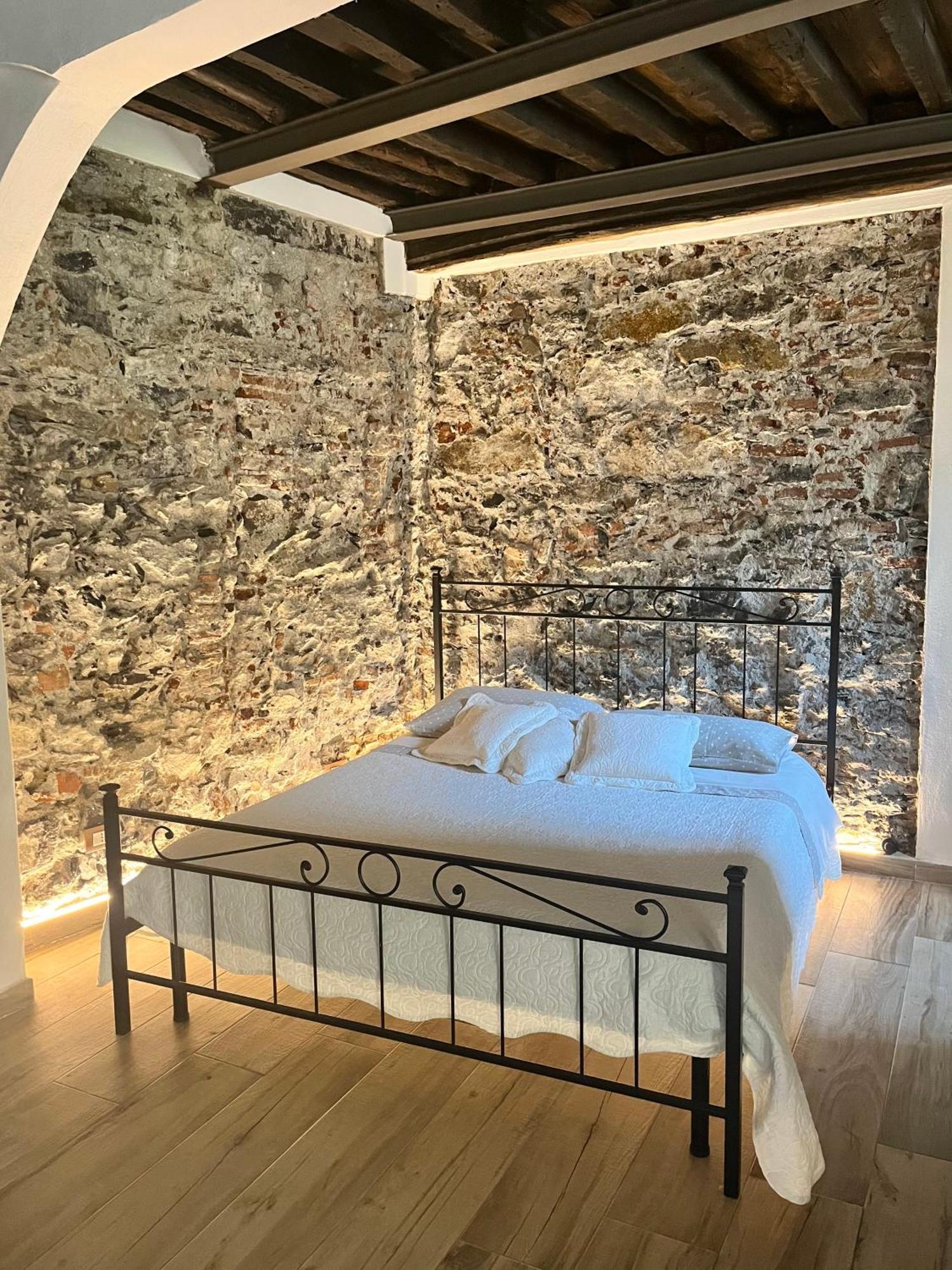 Apartament Loft Medievale The Stone Genua